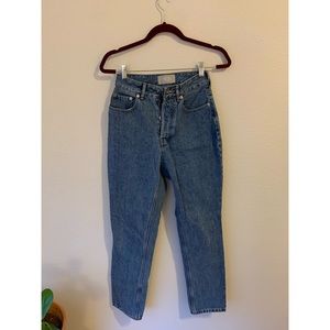 Everlane Curvy 90’s cheeky jean size 25